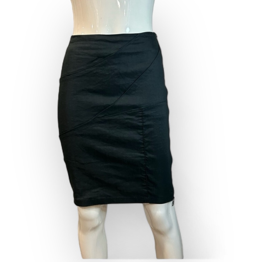 Sarah Pacini Stretch Pencil Skirt